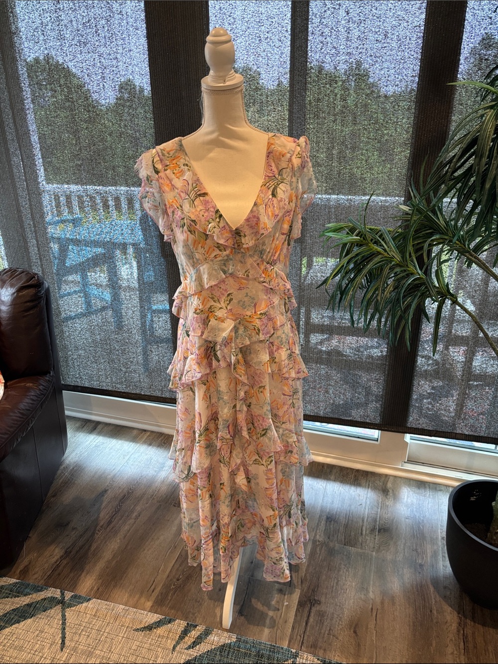 Floral Ruffle Tiered V-Neck Maxi Dress - Pink